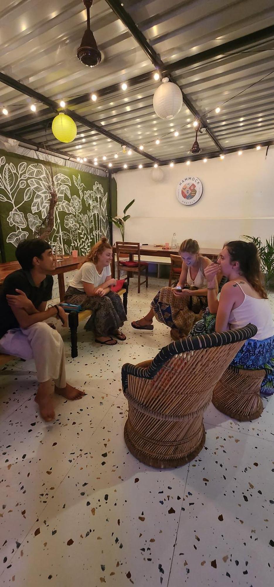 מומביי Hammock Hostels - Bandra מראה חיצוני תמונה