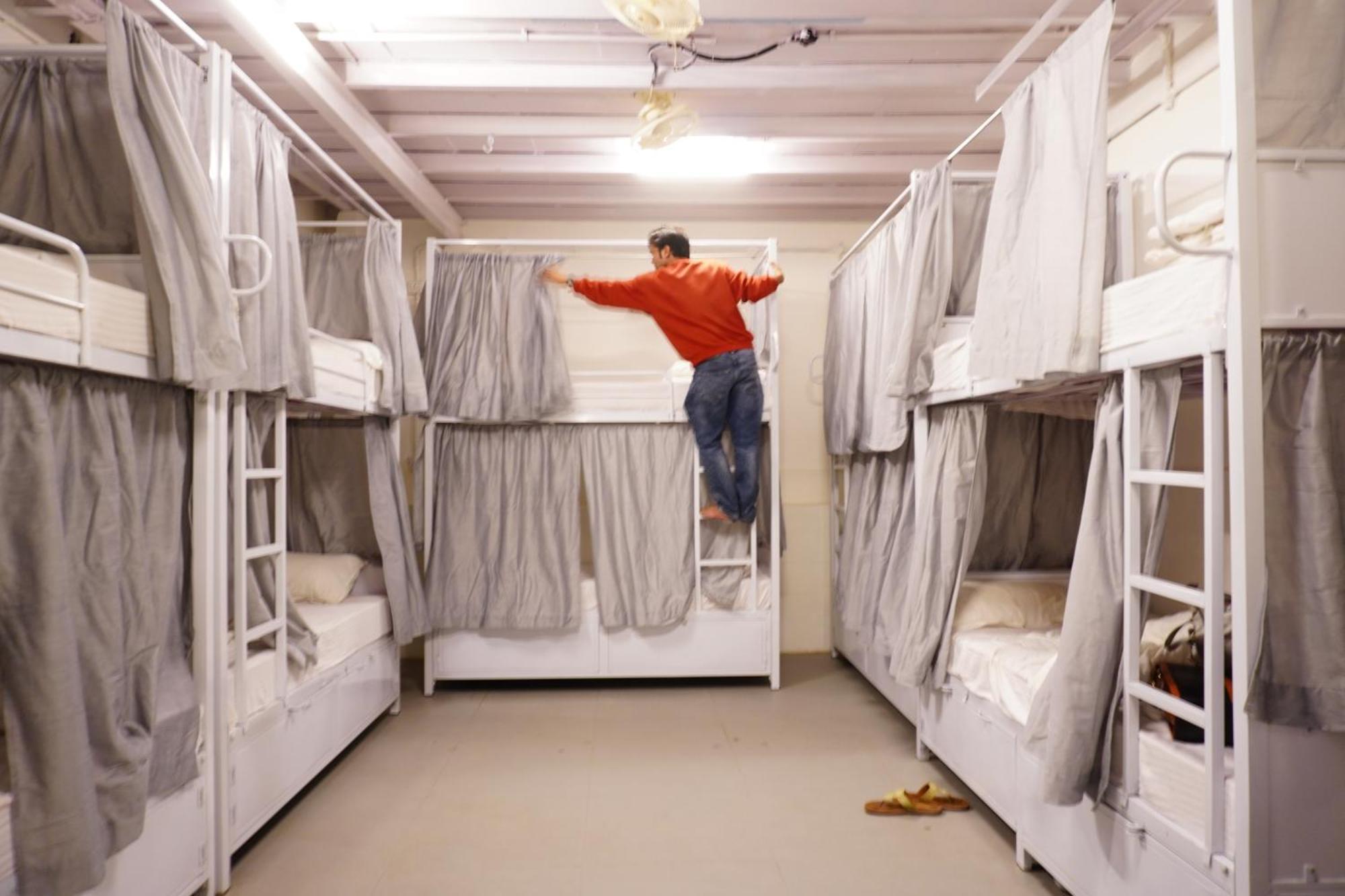 מומביי Hammock Hostels - Bandra מראה חיצוני תמונה